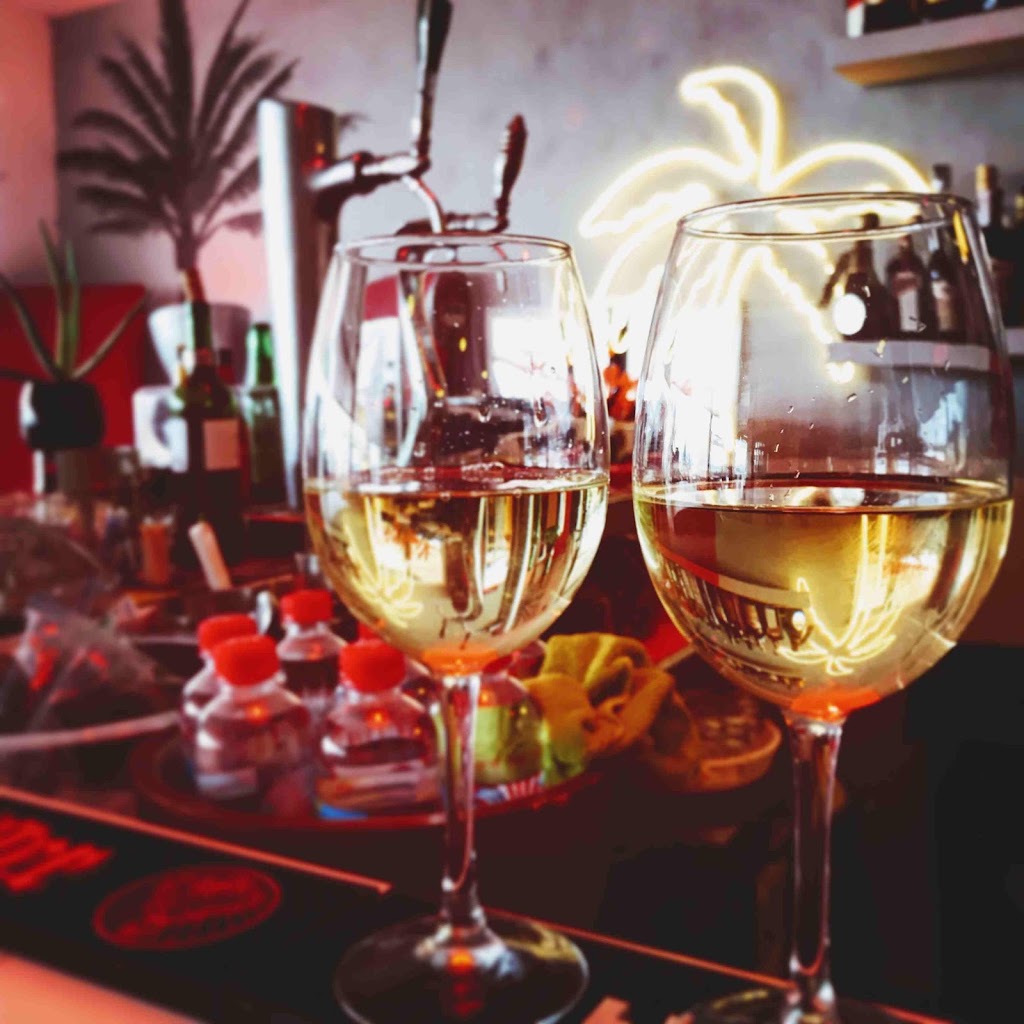 Kalima bar & tapas — Comida y bebida
