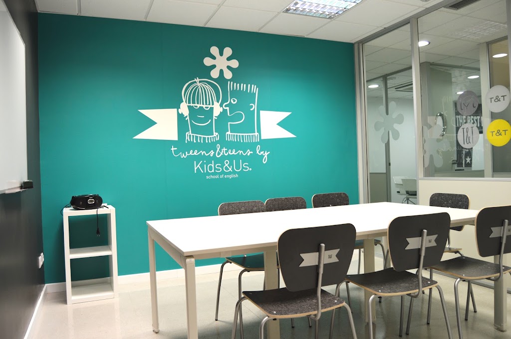 Tweens&Teens by Kids&Us Manresa — Del propietario