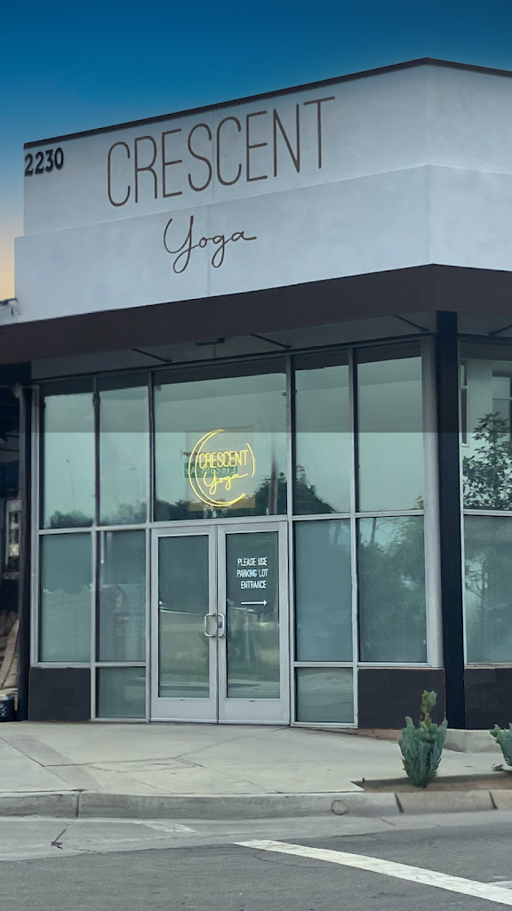  Crescent Yoga