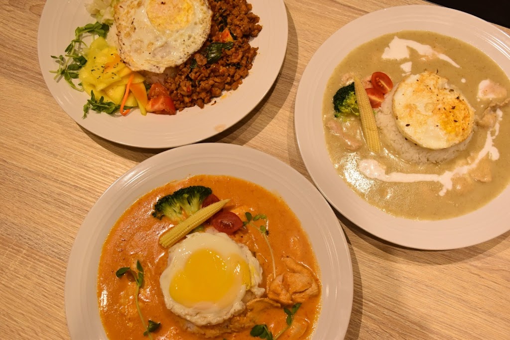 洪家小吃店-烏醋麵 豬油拌飯 古仔肉湯 赤肉湯 的照片