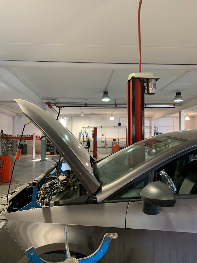 Taller oficial SEAT Oleza Motor Orihuela — Del propietario