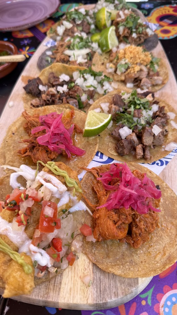 Los Chamacos Taqueria Mexicana — Mas recientes