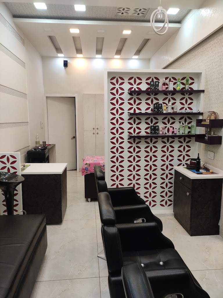 Saloni Parlour Only For Ladies
