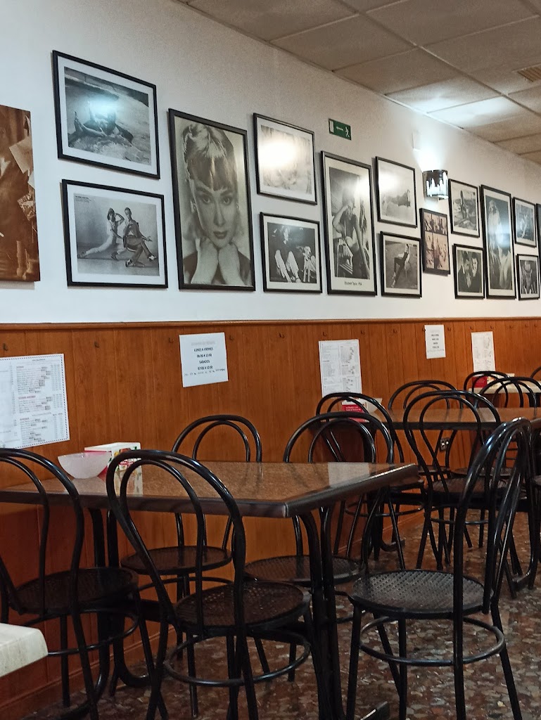 Cafeteria Reycas Bar