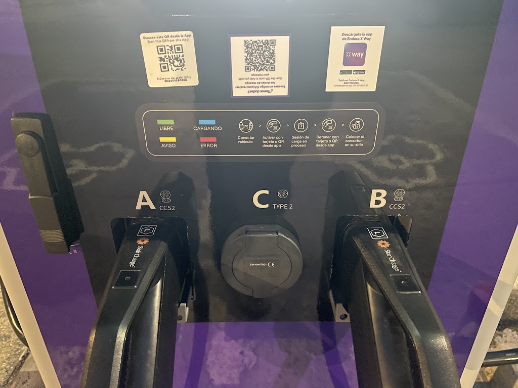 Estacion de carga de vehiculos electricos — Mas recientes