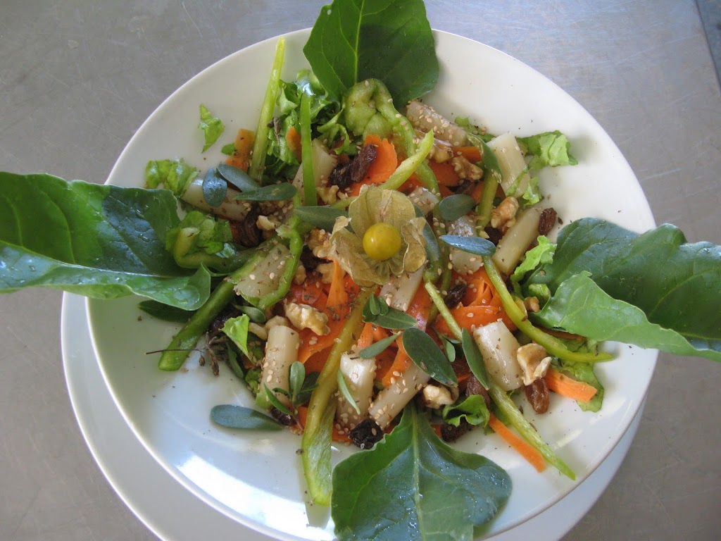 El Tiramillas — Comida y bebida