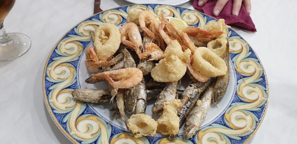 Bar Restaurante Molimar — Comida y bebida