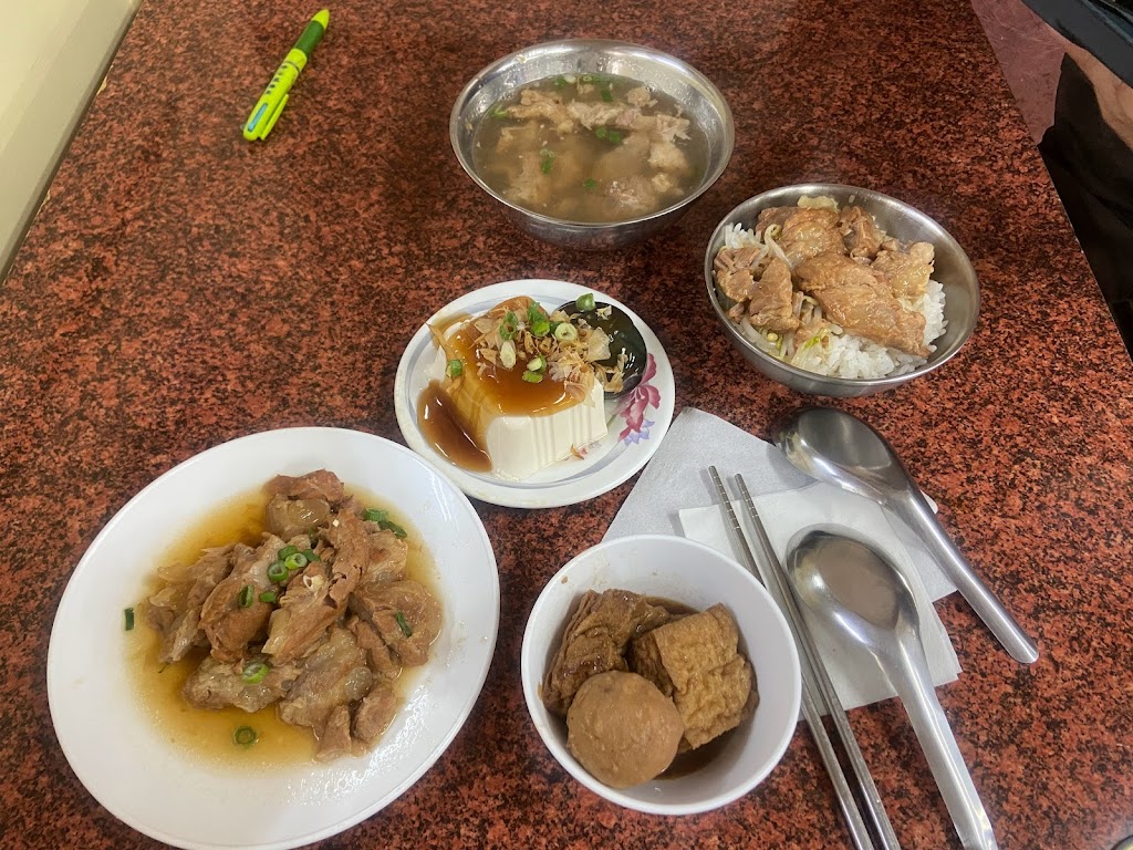 聖記軟骨飯 的照片