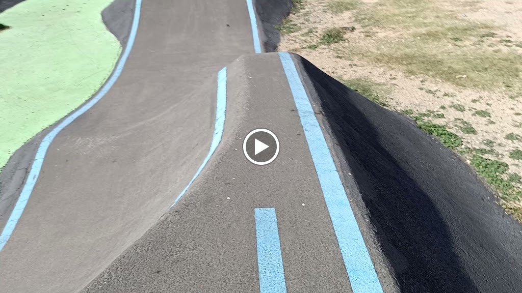 Pumptrack La Pobla del Vallbona — Videos