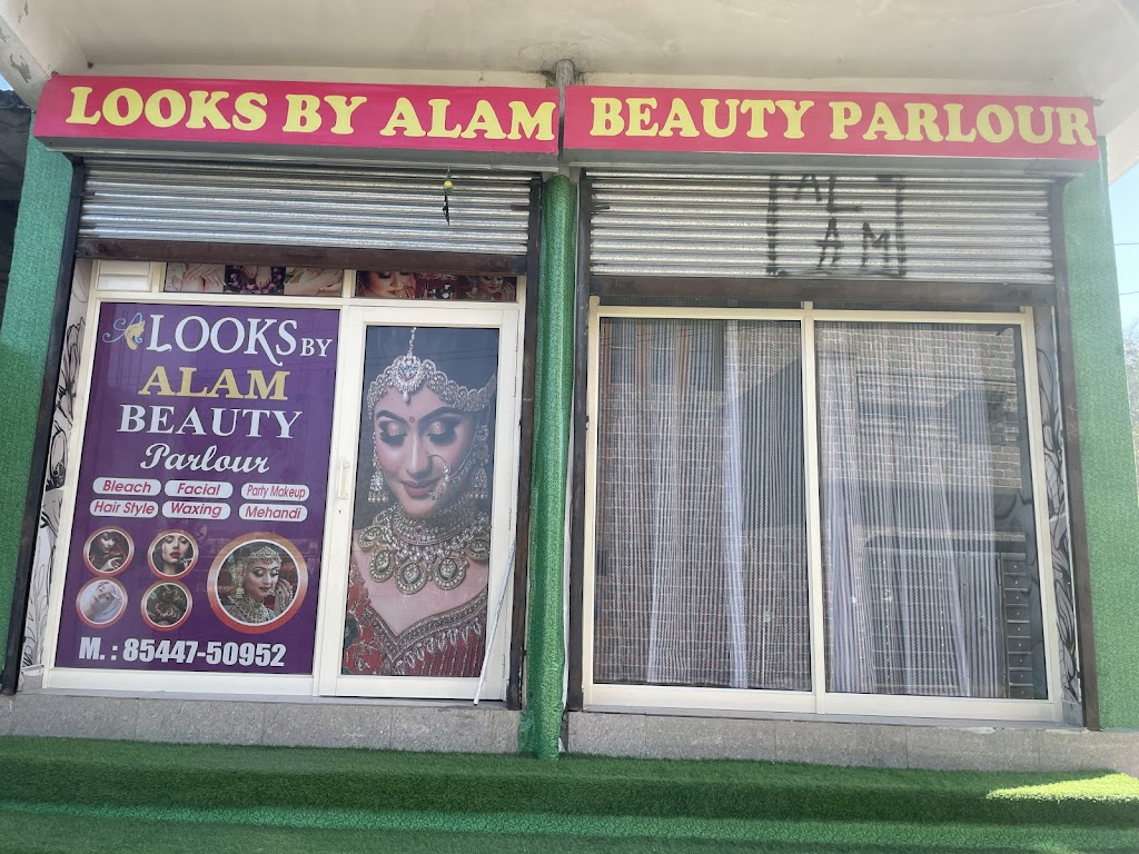 Looks By Alam Salon Una Luhks Baaee Ailm Sluun Uhnaa