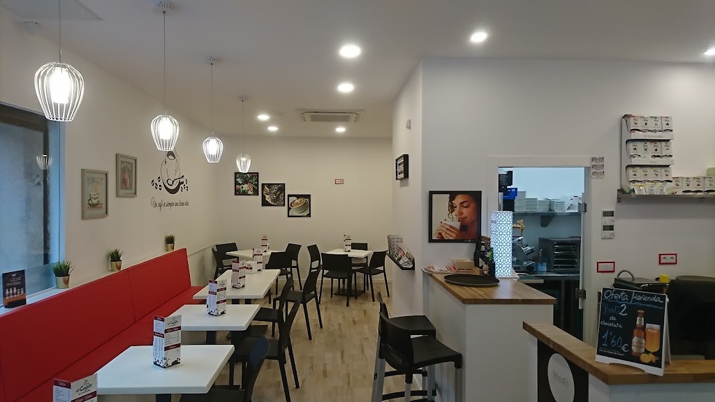 el cafeto de Cerdanyola — Ambiente