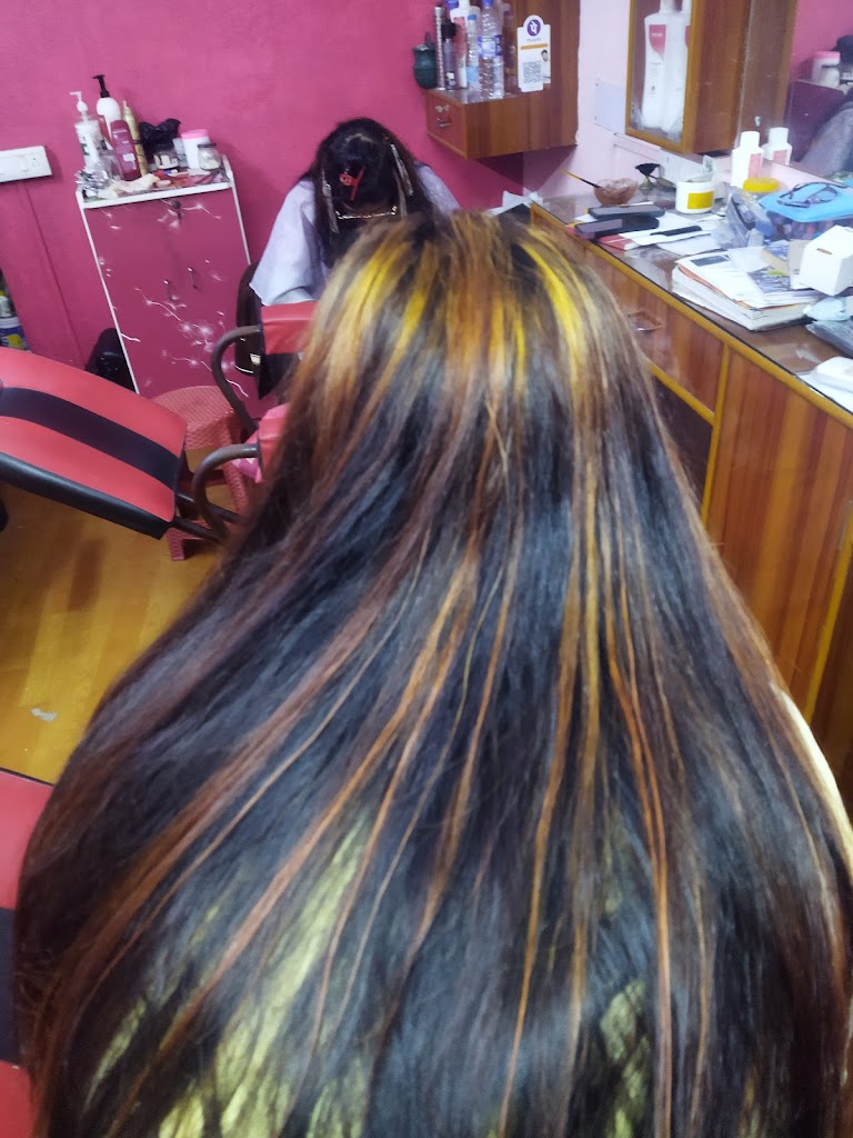 Rubiz Beauty Parlour