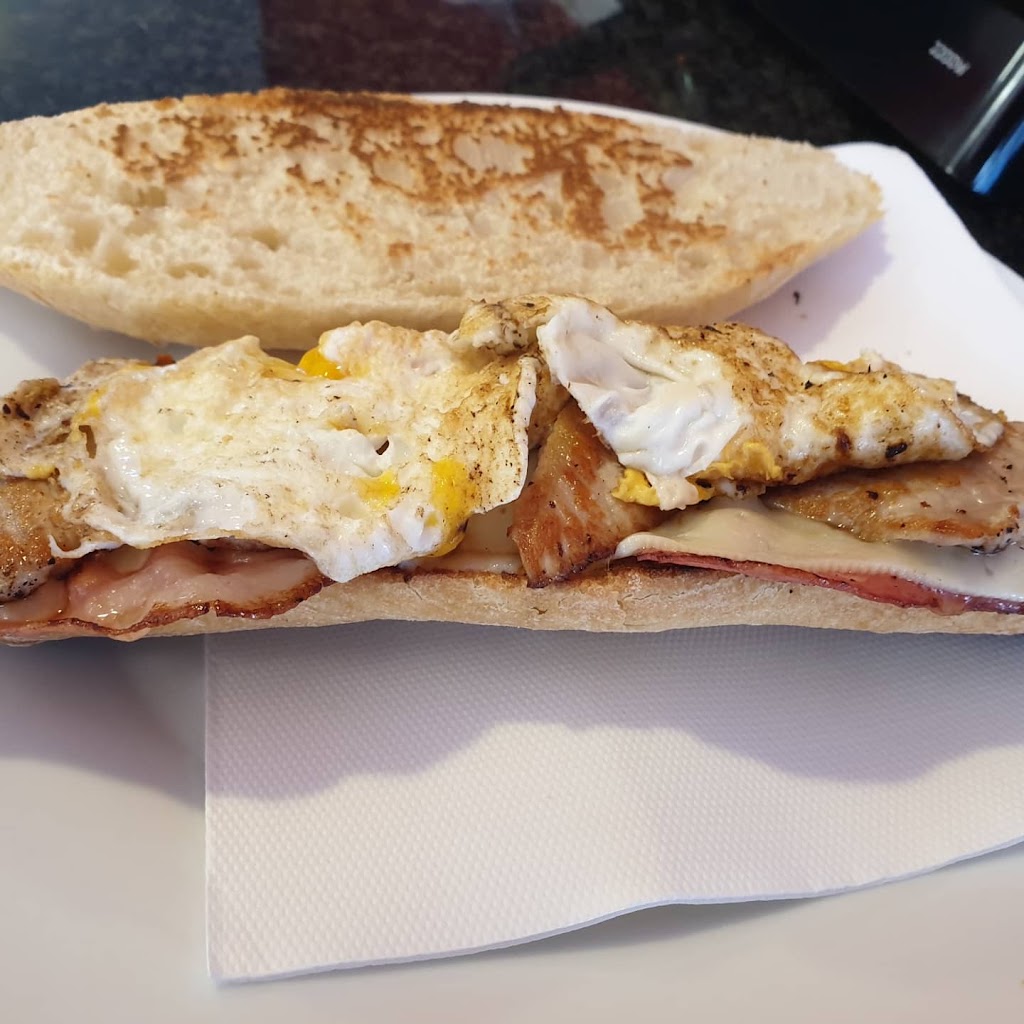Cafeteria casal jove Burriana — Comida y bebida