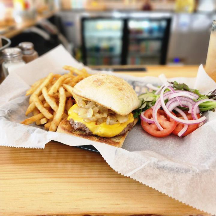  Dovetail Bar & Grill