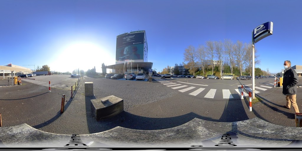 Zunder Estacion de carga — Street View y 360deg