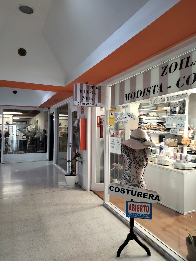 Modista y costurera. Zoila