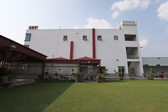 Oyo Shree Ram Palace