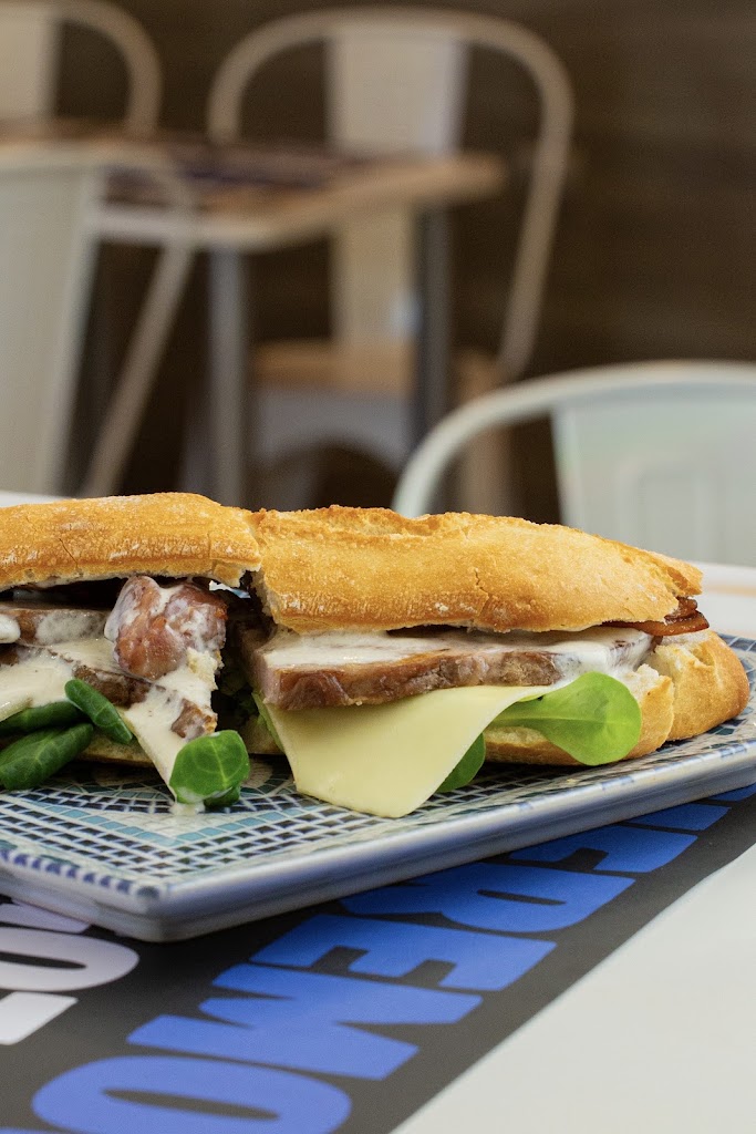 El Perri Food Experience — Baguette