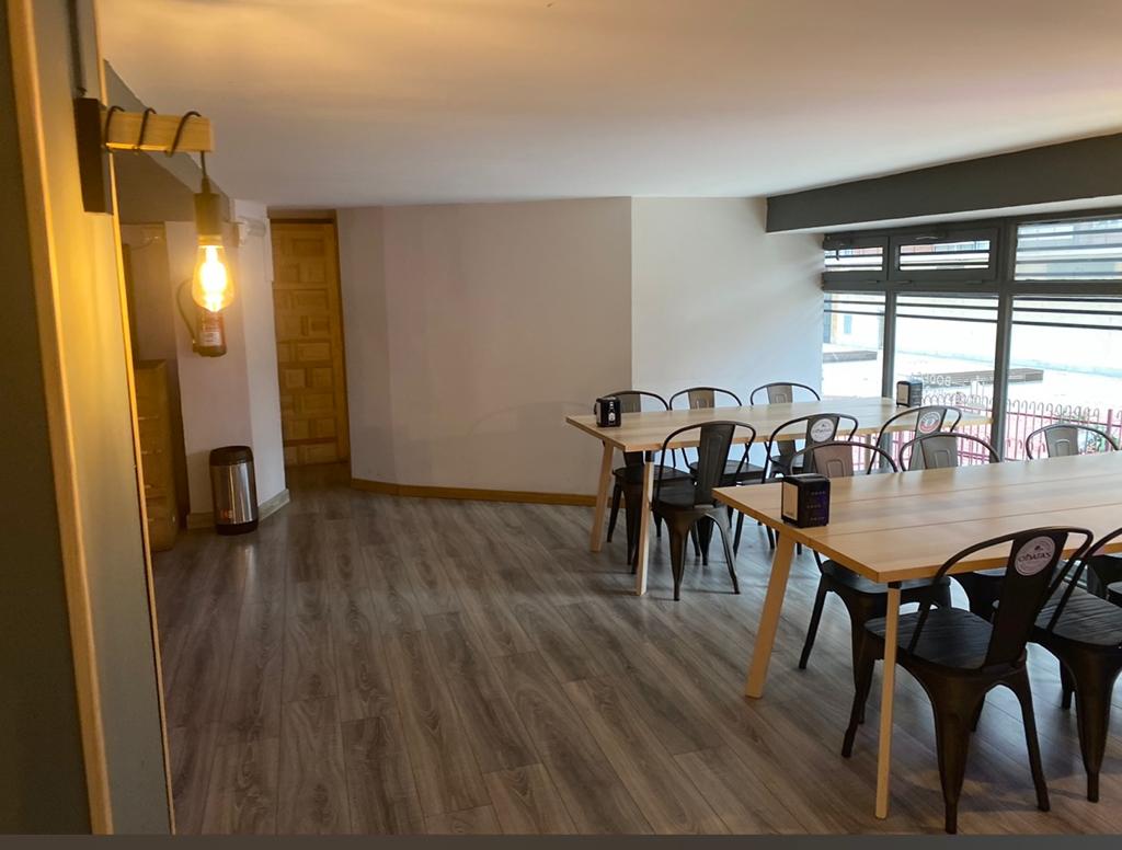 Black and White Cerveceria