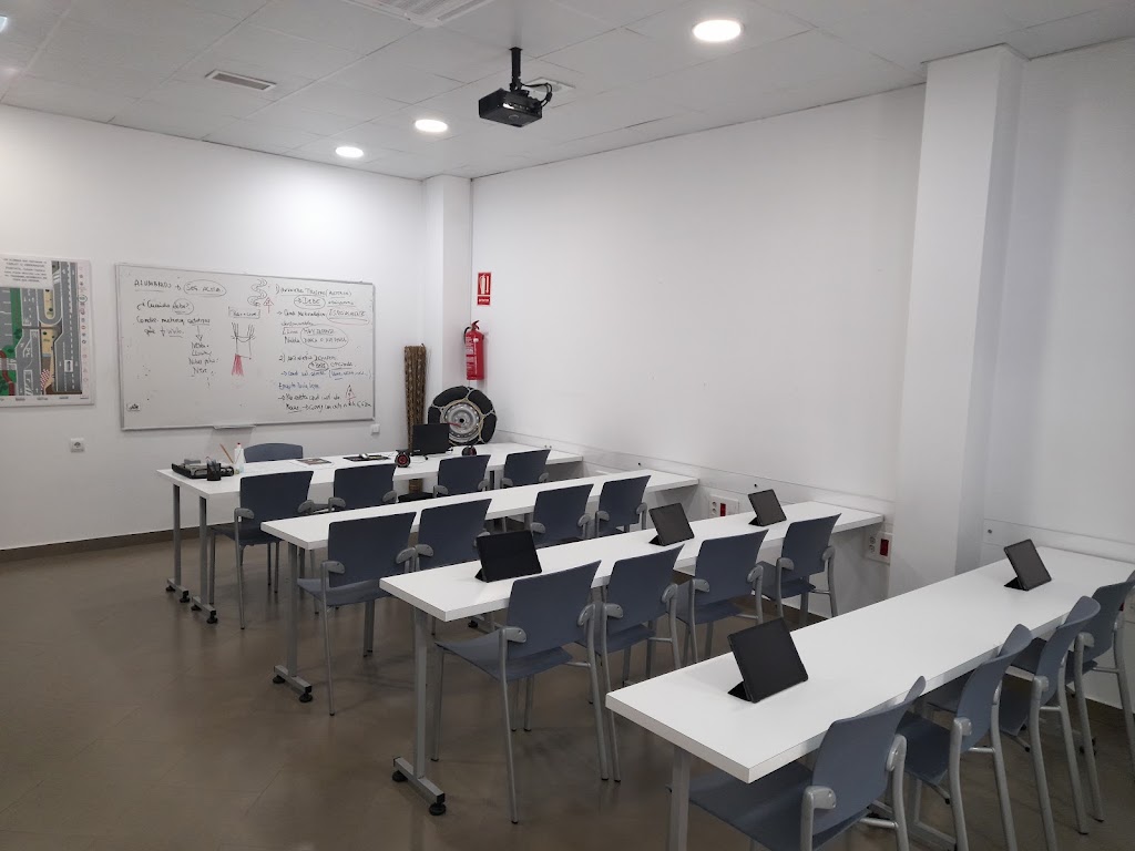 Autoescuela Cieza — Del propietario