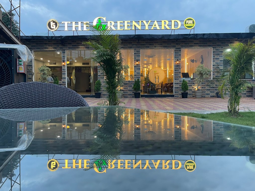 The Green Yard An Open Garden Indoor Restaurant By Jbs
