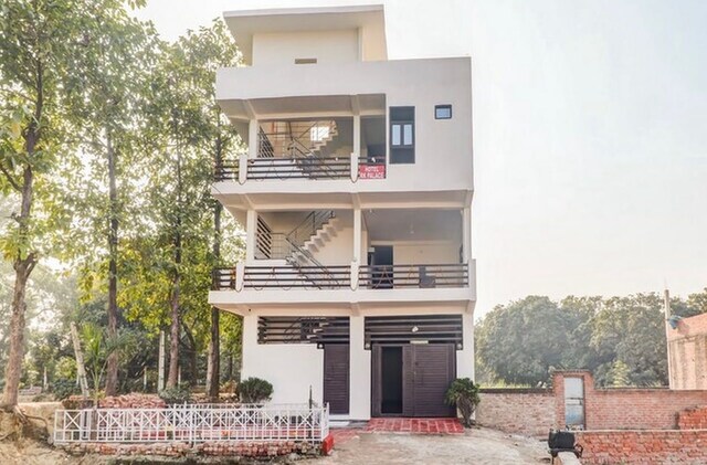 Oyo Hotel Shubhi Palace