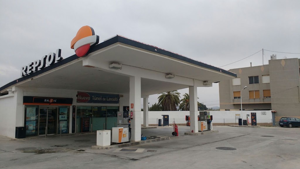 Estacion de Servicio Repsol — Surtidor de combustible