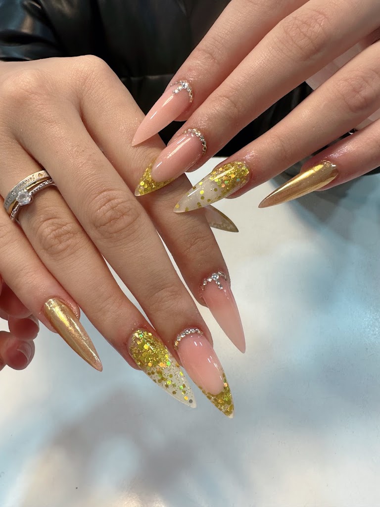 Sol Nails salon unas Vietnamita