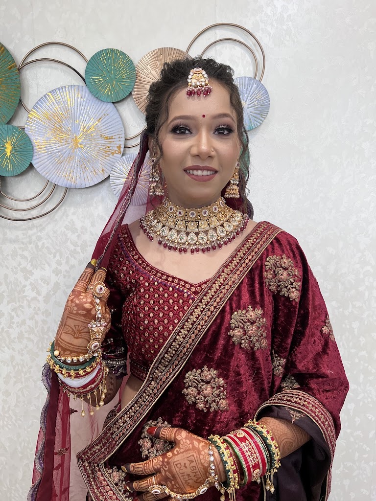 Fablol Makeup Studio