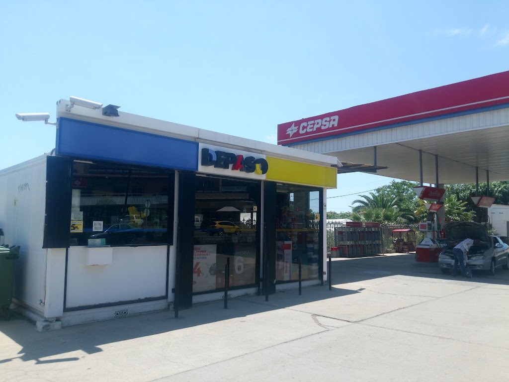 Estacion de servicio Cepsa — Exterior