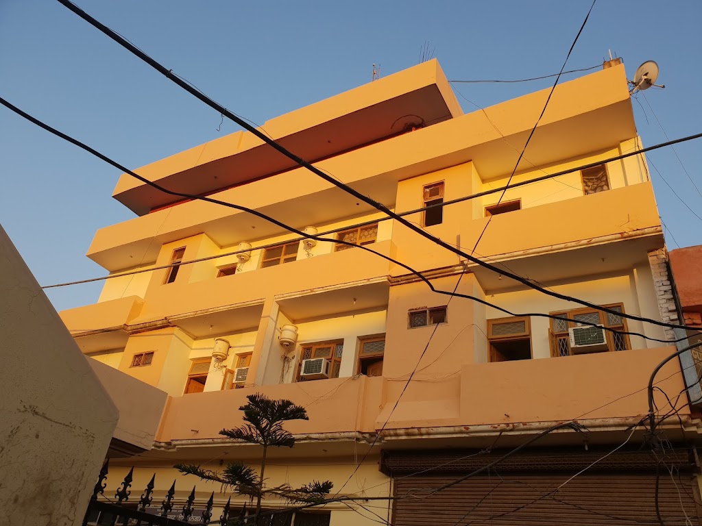 G D S International Hotel