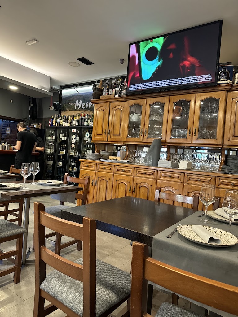 Restaurante Meson Roberto — Ambiente