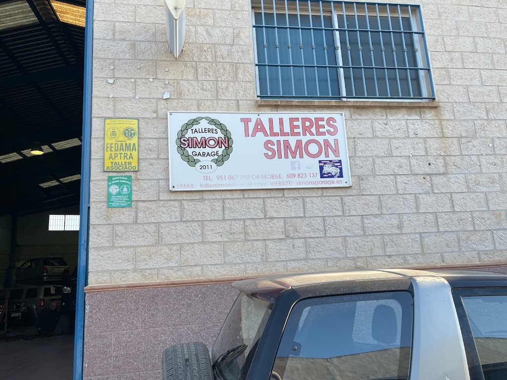 Talleres Simon — Exterior