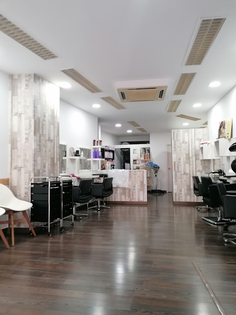 Mes Styl Peluqueria y Estetica — Interior