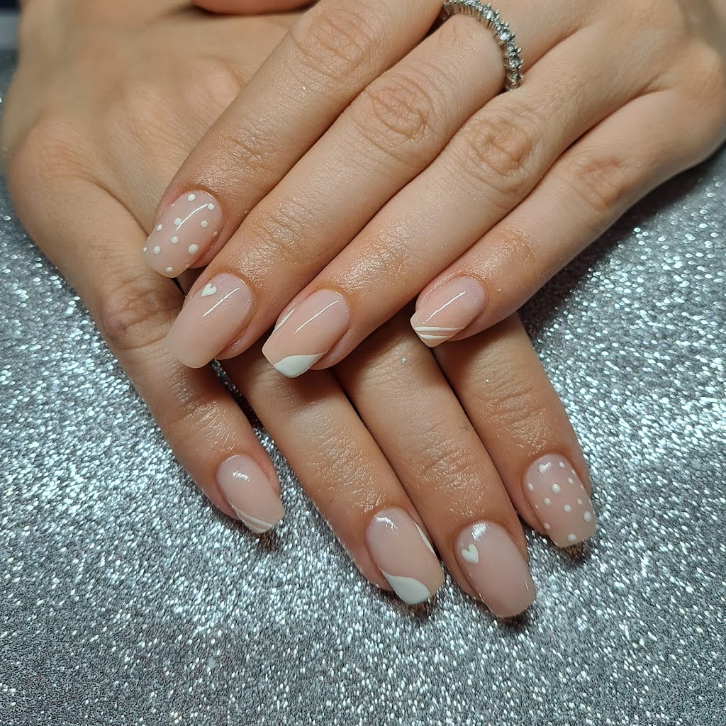 Laura Nails — Del propietario