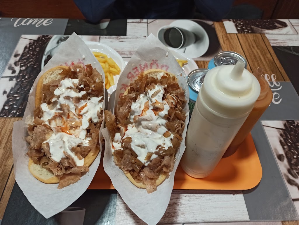 Pak Doner Kebab iturrama pamplona — Comida y bebida