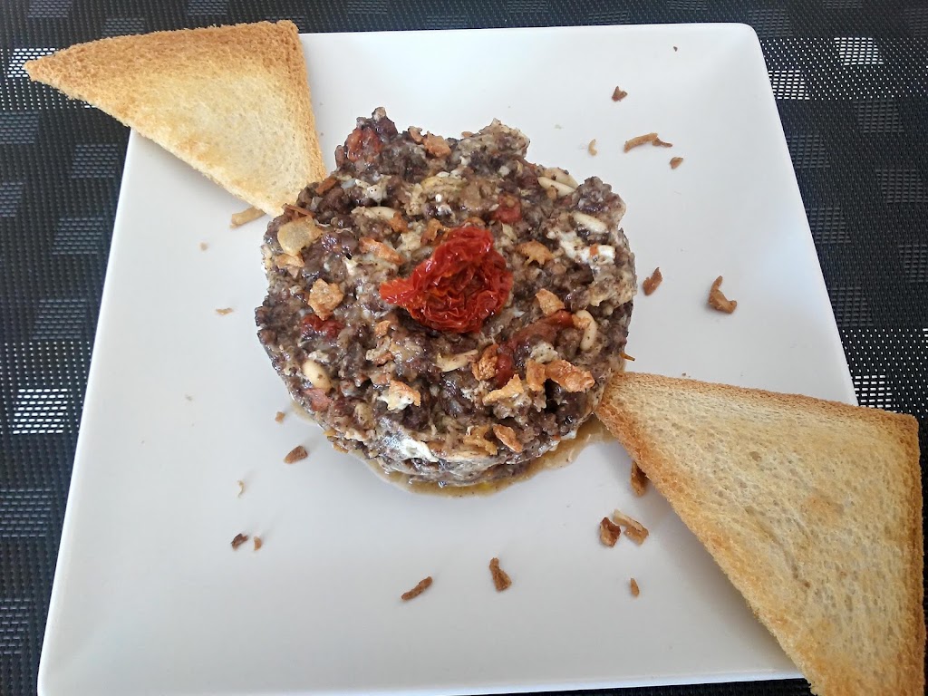 Restaurante/Arroceria La Dama de Elche — Comida y bebida