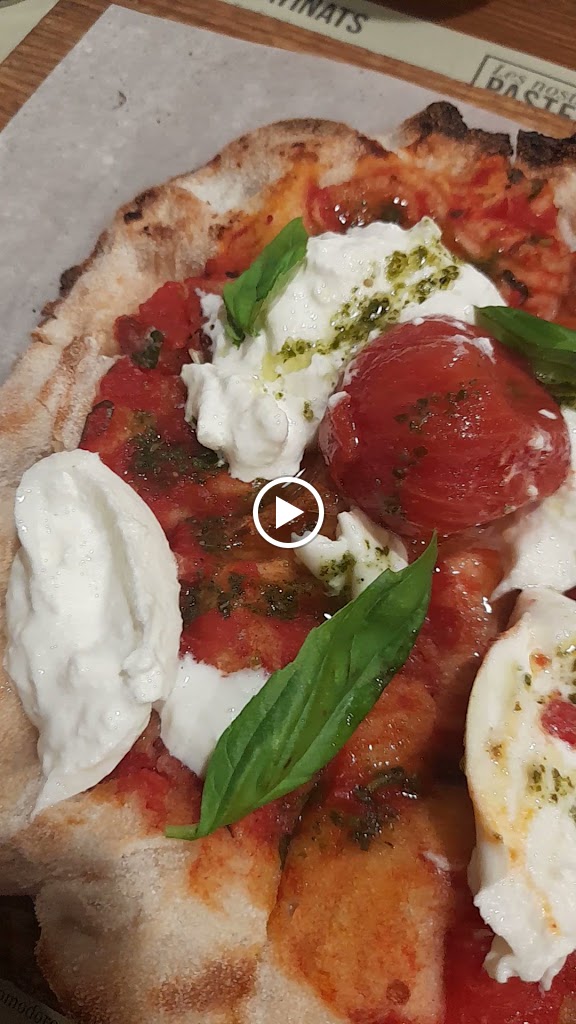 El Raco Vilanova. Mediteranean Pizzeria. — Comida y bebida