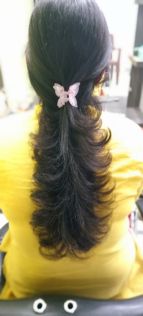 Awesome Beauty Parlour