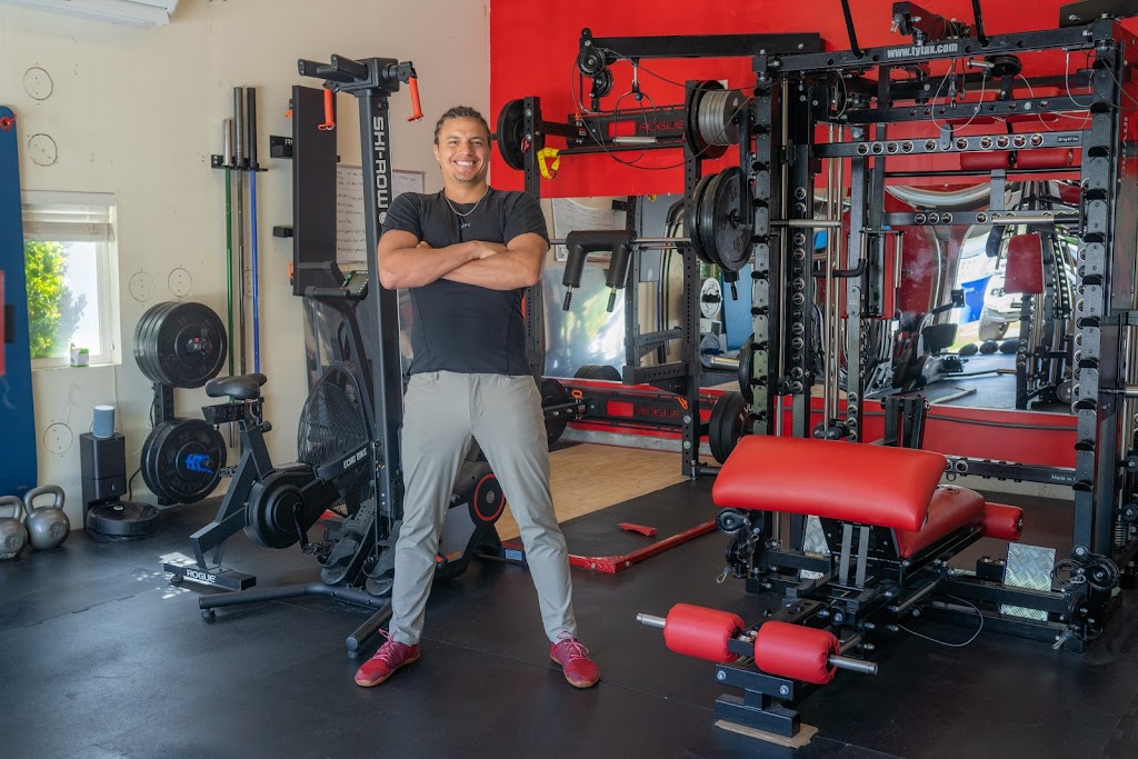  Chris Bell: Fitness professional