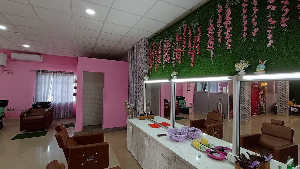 Darpan Beauty Parlour And Training Centre