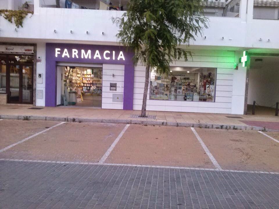 Farmacia Pueblo Andaluz. Lda Maria del Carmen Perez de Lara Escorza
