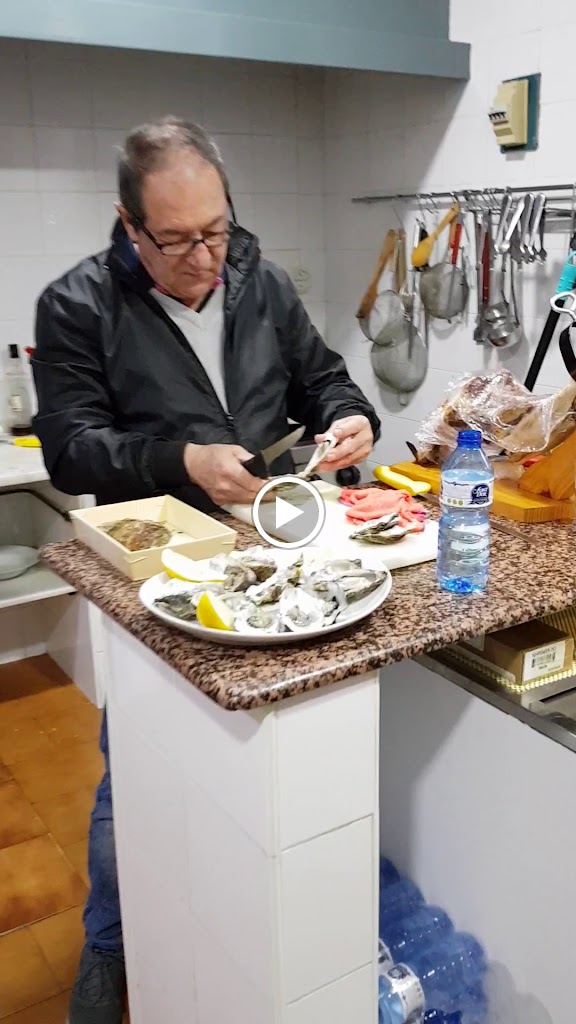 Restaurante nou cobi By rafa — Videos