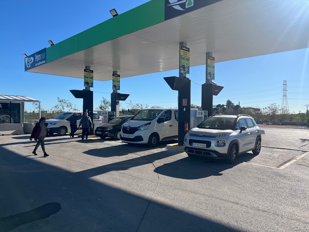 ES Petromax del Mediterraneo — Estacion de servicio