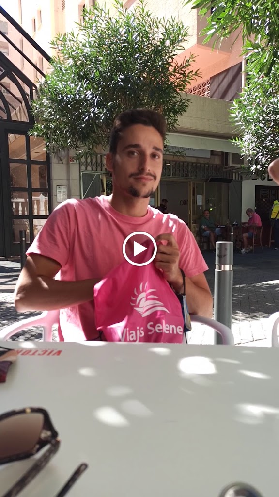 Restaurante Contracata — Videos