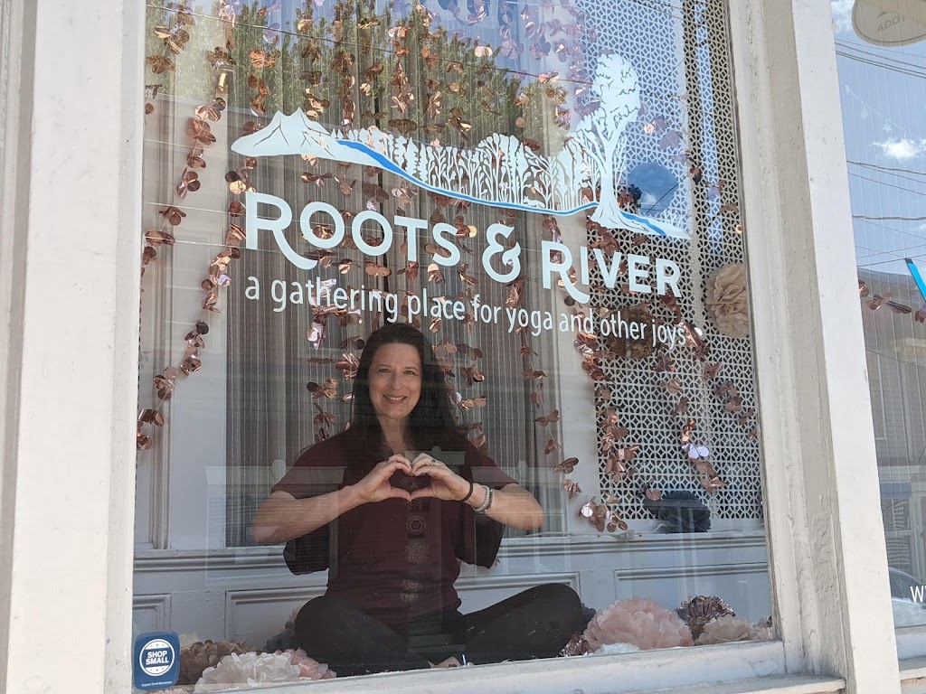  Roots & River Yoga