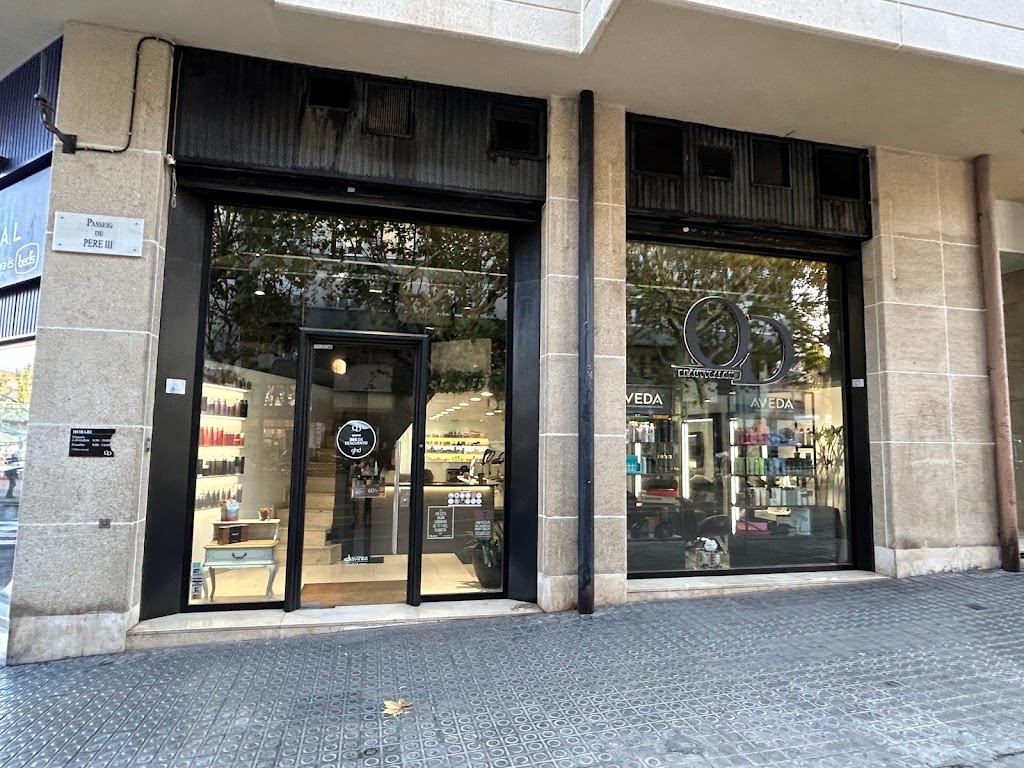 Peluqueria OD Manresa — Exterior