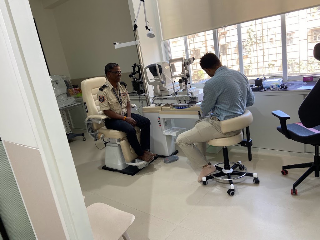 Ananta Eye Care Centre Cataract Retina Squint Eye Specialist Eye Surgeon Ophthalmologist In Andheri Vile Parle