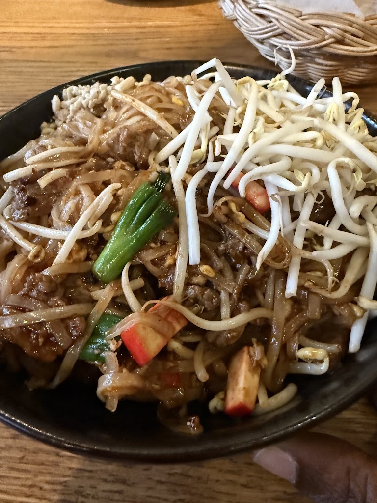 SENSE OF THAI , One Loudoun