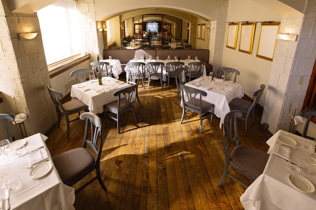 Volos Greek Cuisine in Toronto